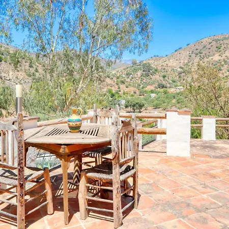 Holiday home Cortijo Cuscurro By Ruralidays *